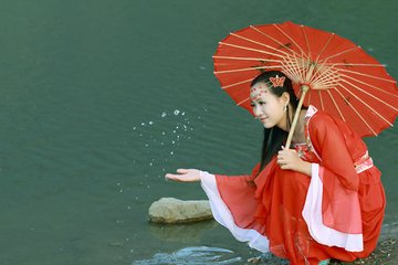 梦中的春光启示原版